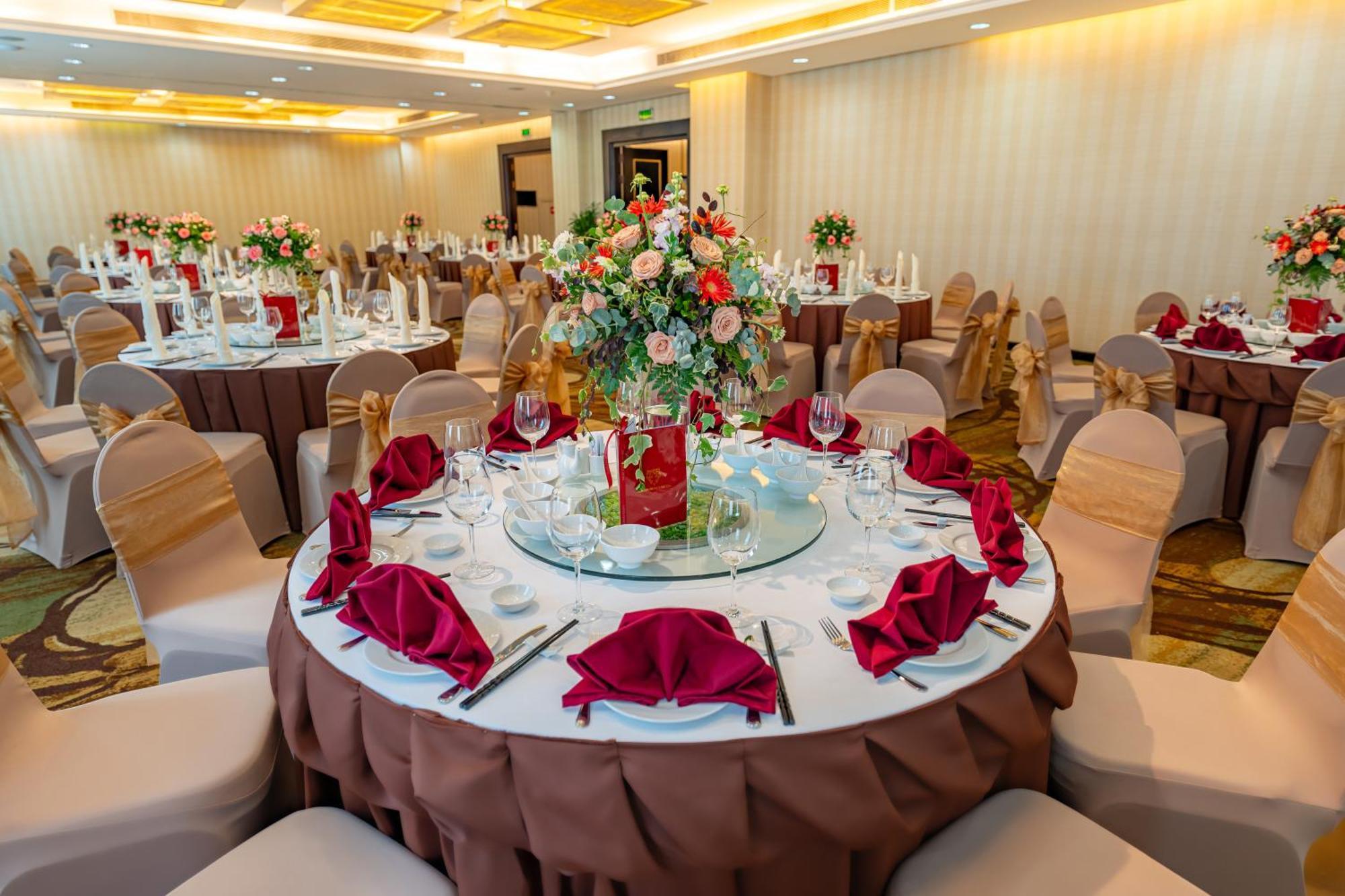 Saigon Prince Hotel Ho Chi Minh-stad Buitenkant foto