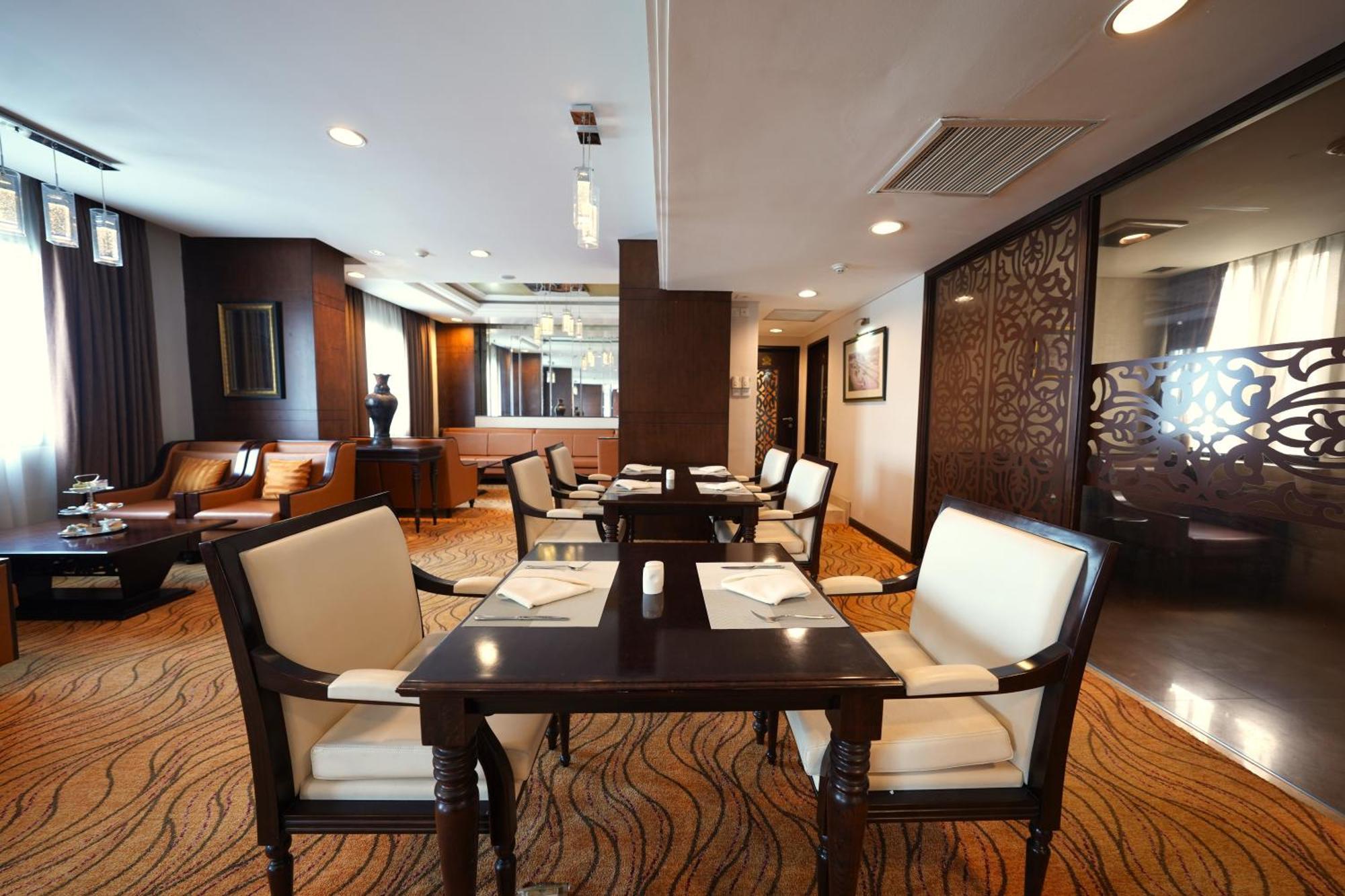 Saigon Prince Hotel Ho Chi Minh-stad Buitenkant foto